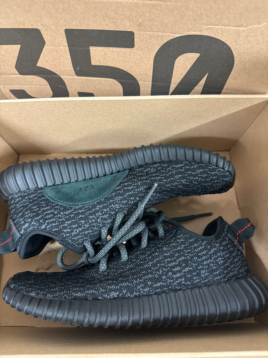 Yeezy 350 Pirate Black