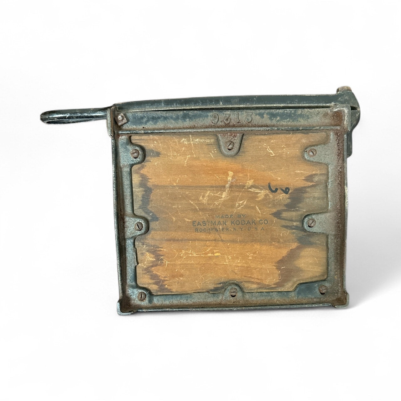 VINTAGE PHOTO TRIMMING BOARD